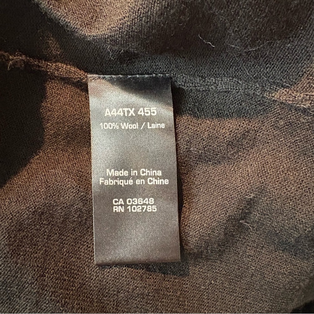 Sandra Angelozzi Black Crew Neck Sweater with Attached Wide Sash M - Picture 10 of 11